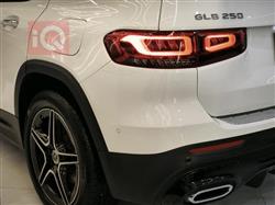 مرسيدس بنز GLB